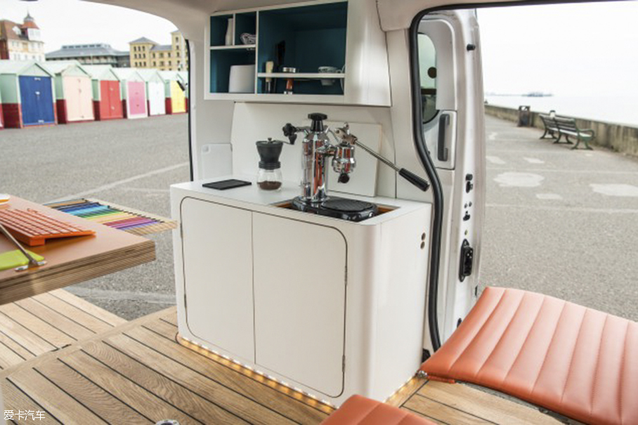 e-NV200;纯电动移动办公室;