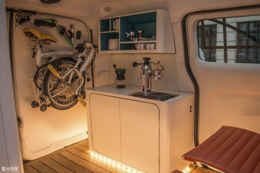 e-NV200;纯电动移动办公室;
