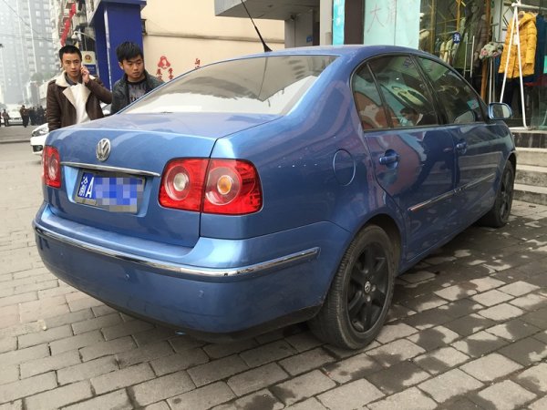 【重庆市】大众 polo三厢 2006款 1.6 手动雅致版