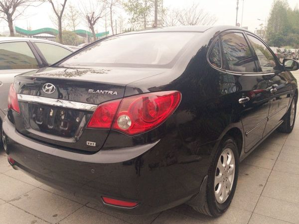 现代伊兰特 2010年上牌