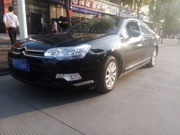 2011年上牌雪铁龙c5