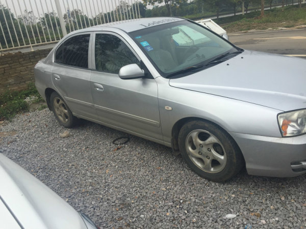 2005年上牌现代伊兰特