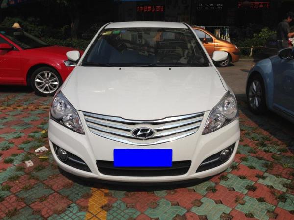 北京现代悦动2012年上牌二手车报价_多少钱,2012年上牌的现代悦动出售