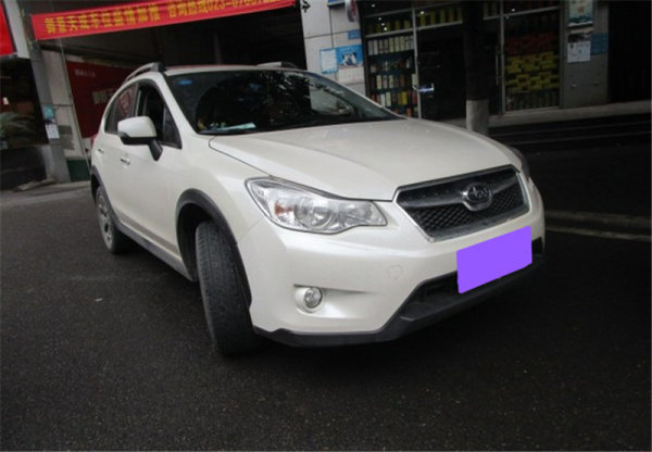 2013年上牌斯巴鲁xv
