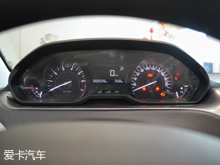 东风标致2015款标致2008