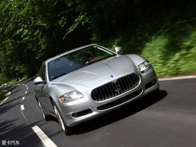 第五代总裁搭载了法拉利的4.