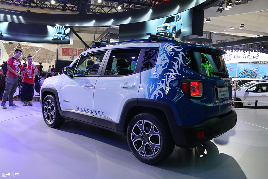 国产自由侠亮相北京车展 预售14万元起