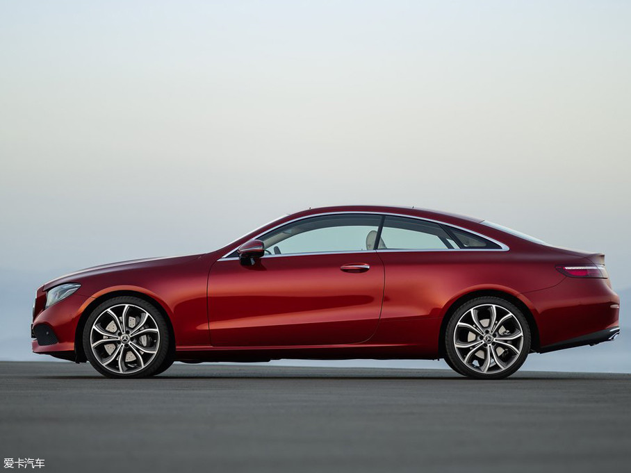 全新奔驰e级coupe官图-爱卡汽车图片