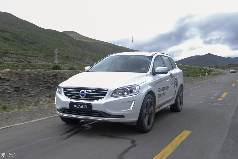 2017款沃尔沃V40；2017款XC60