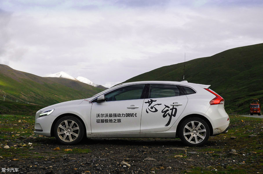 2017款沃尔沃V40；2017款XC60